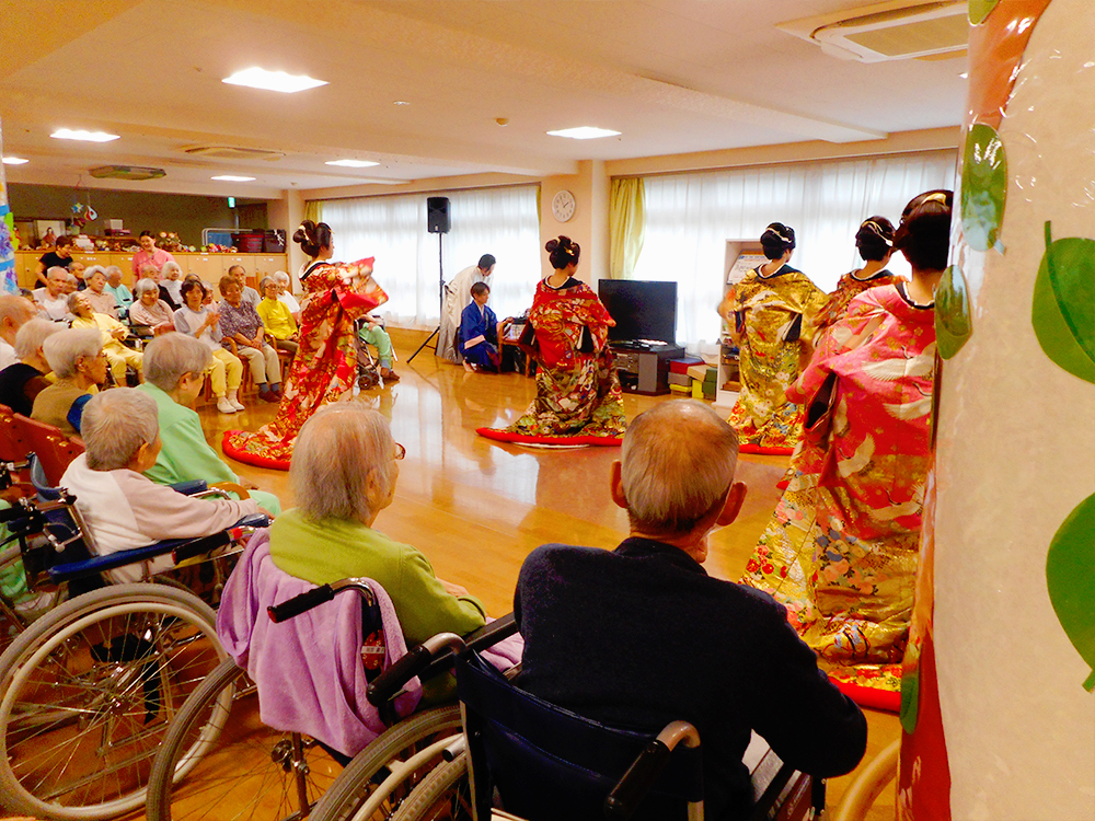 日本民舞踊ショー